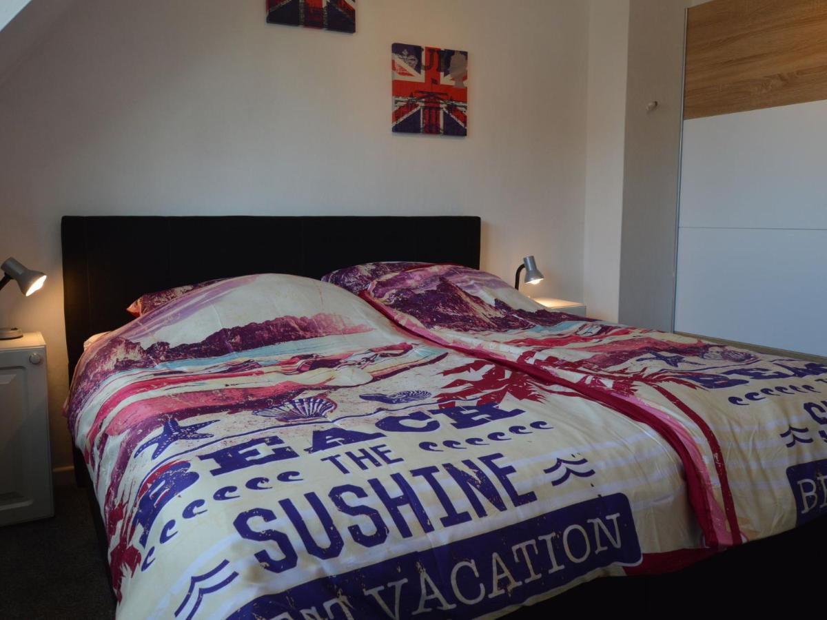 Cozy Apartment In Rees With Free Wifi Exteriör bild