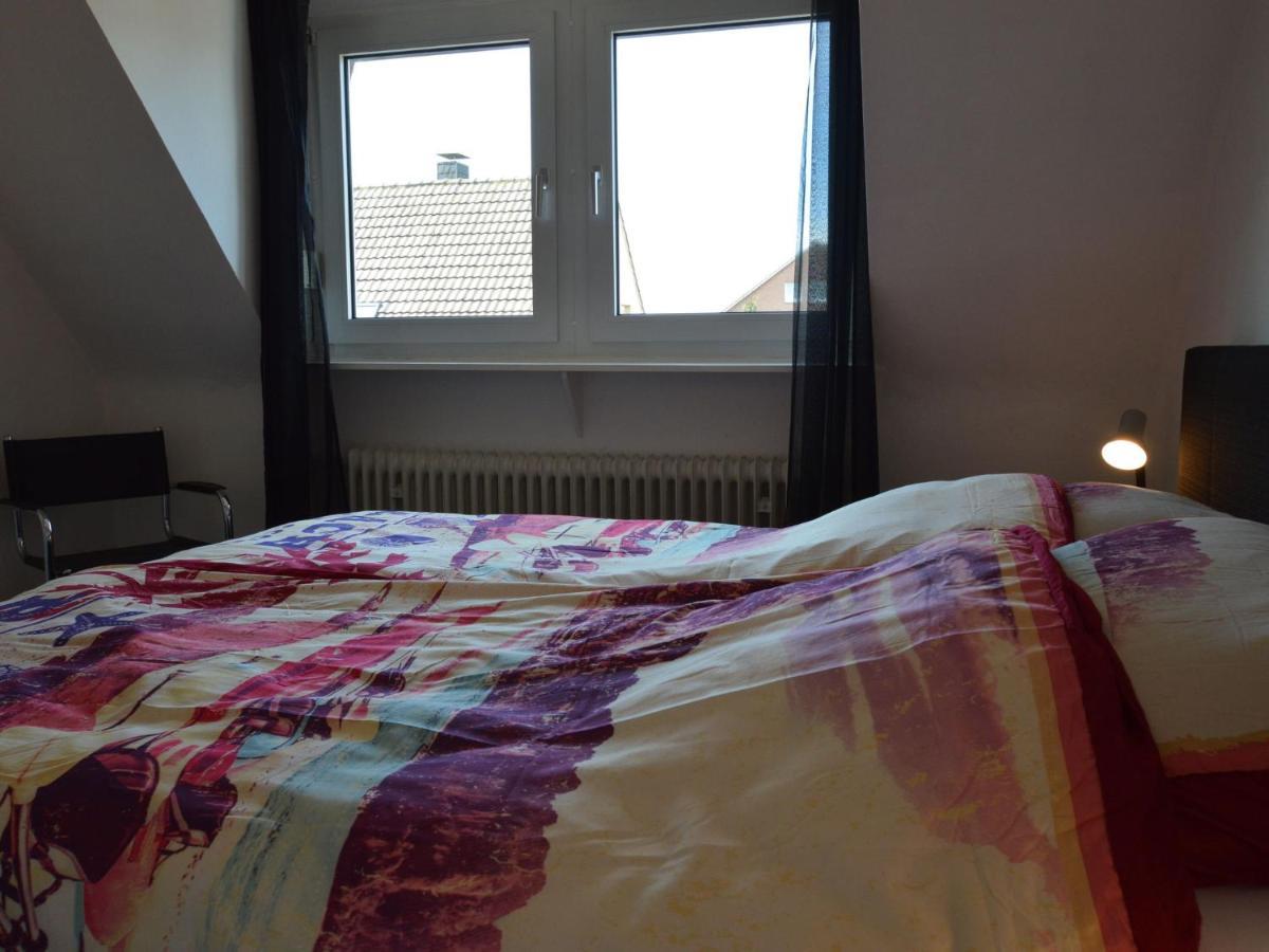Cozy Apartment In Rees With Free Wifi Exteriör bild